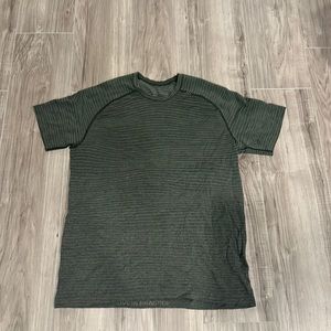 Men’s Lululemon Metal Vent S/S T-shirt